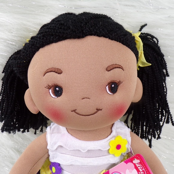 Sweet Cakes AISSA Plush Doll - Picture 2 of 7